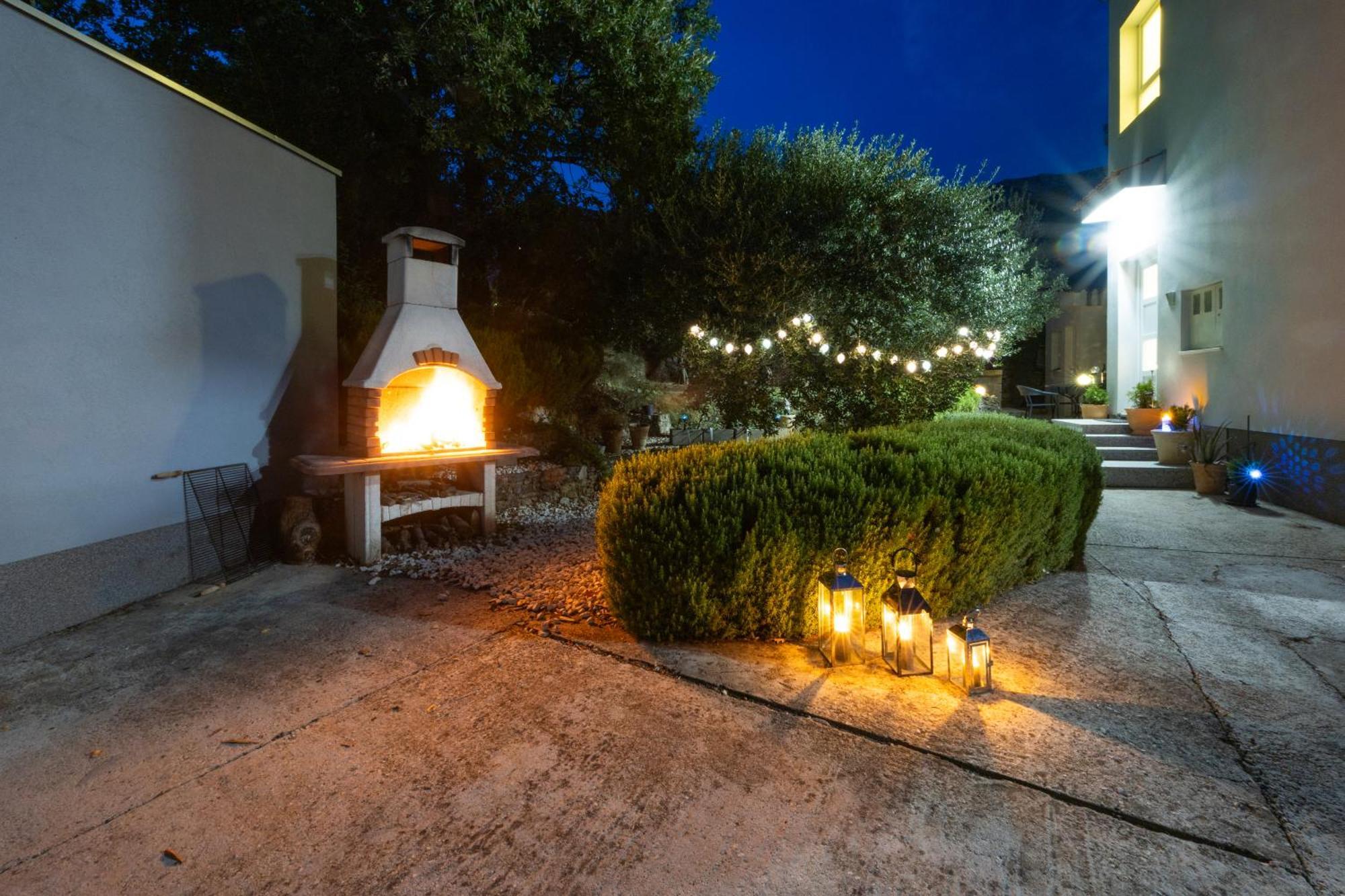 Casa Felice Apartments-Holiday Home Kastela Bagian luar foto