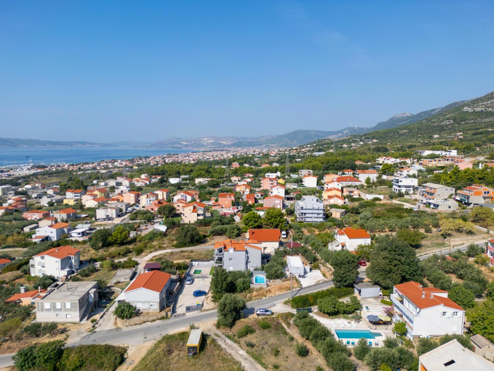Casa Felice Apartments-Holiday Home Kastela Bagian luar foto