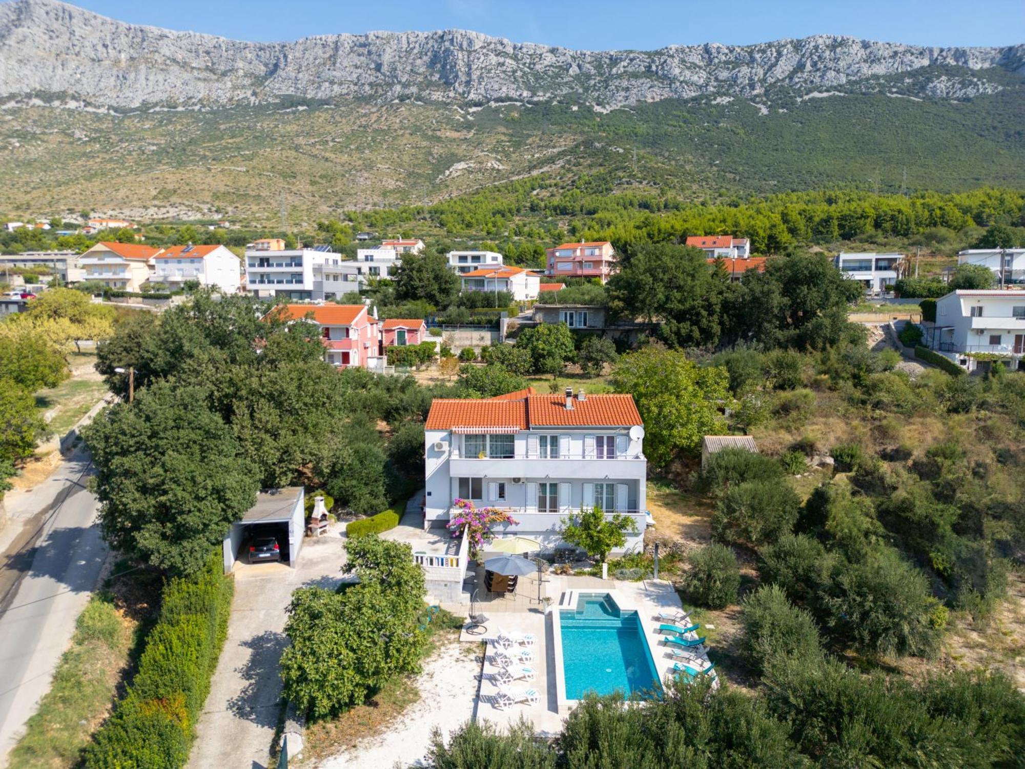 Casa Felice Apartments-Holiday Home Kastela Bagian luar foto