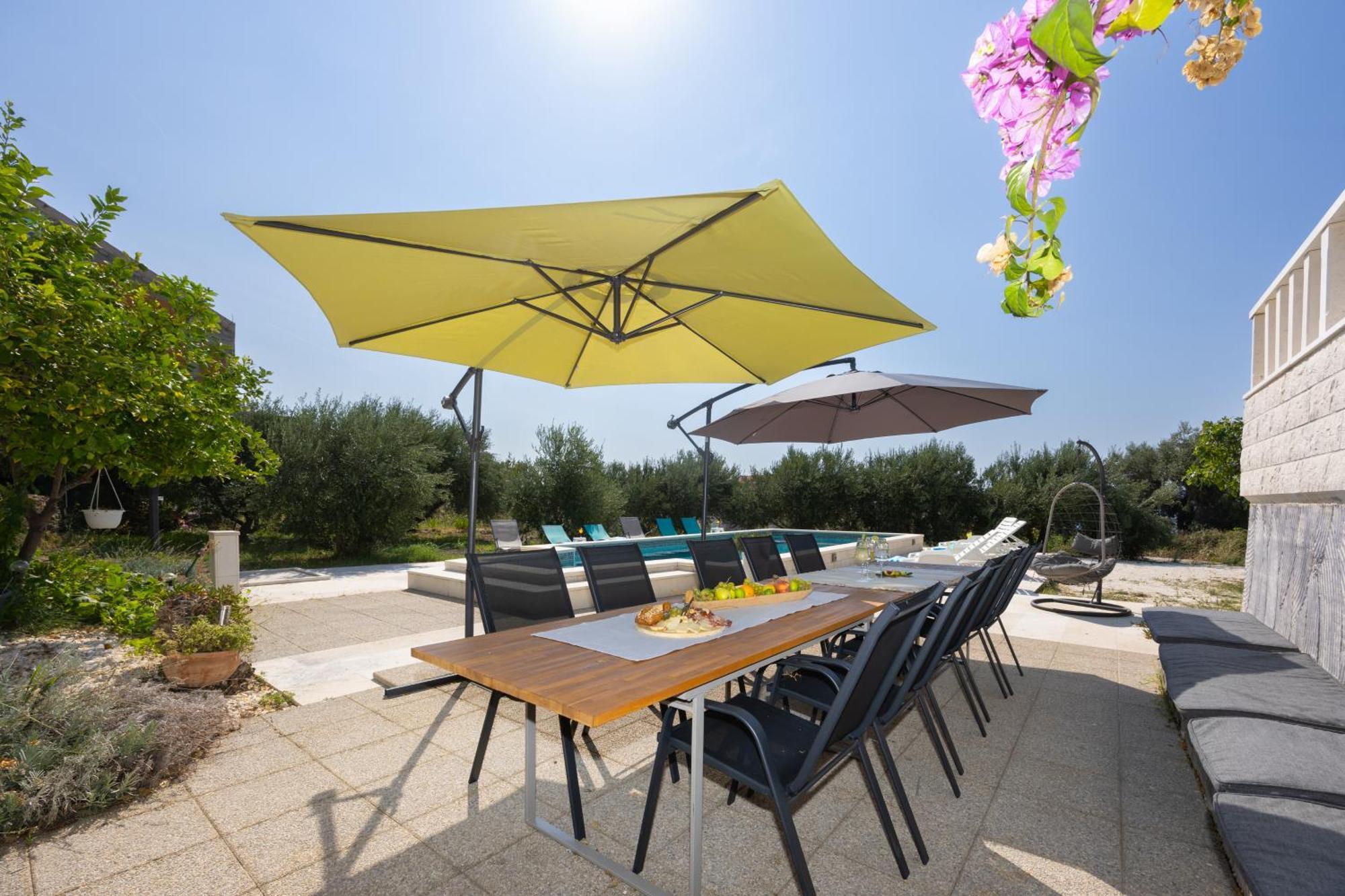 Casa Felice Apartments-Holiday Home Kastela Bagian luar foto