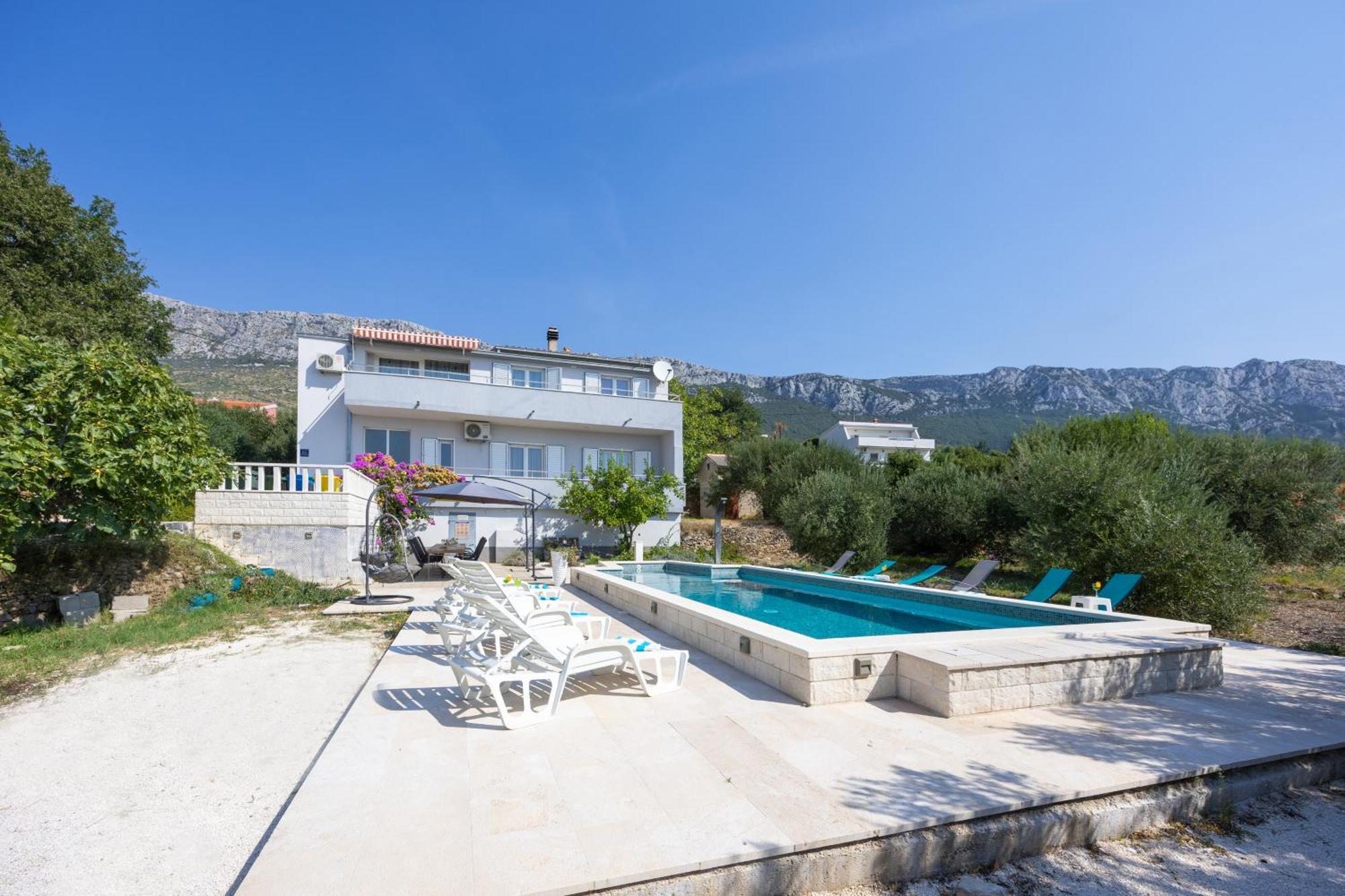 Casa Felice Apartments-Holiday Home Kastela Bagian luar foto
