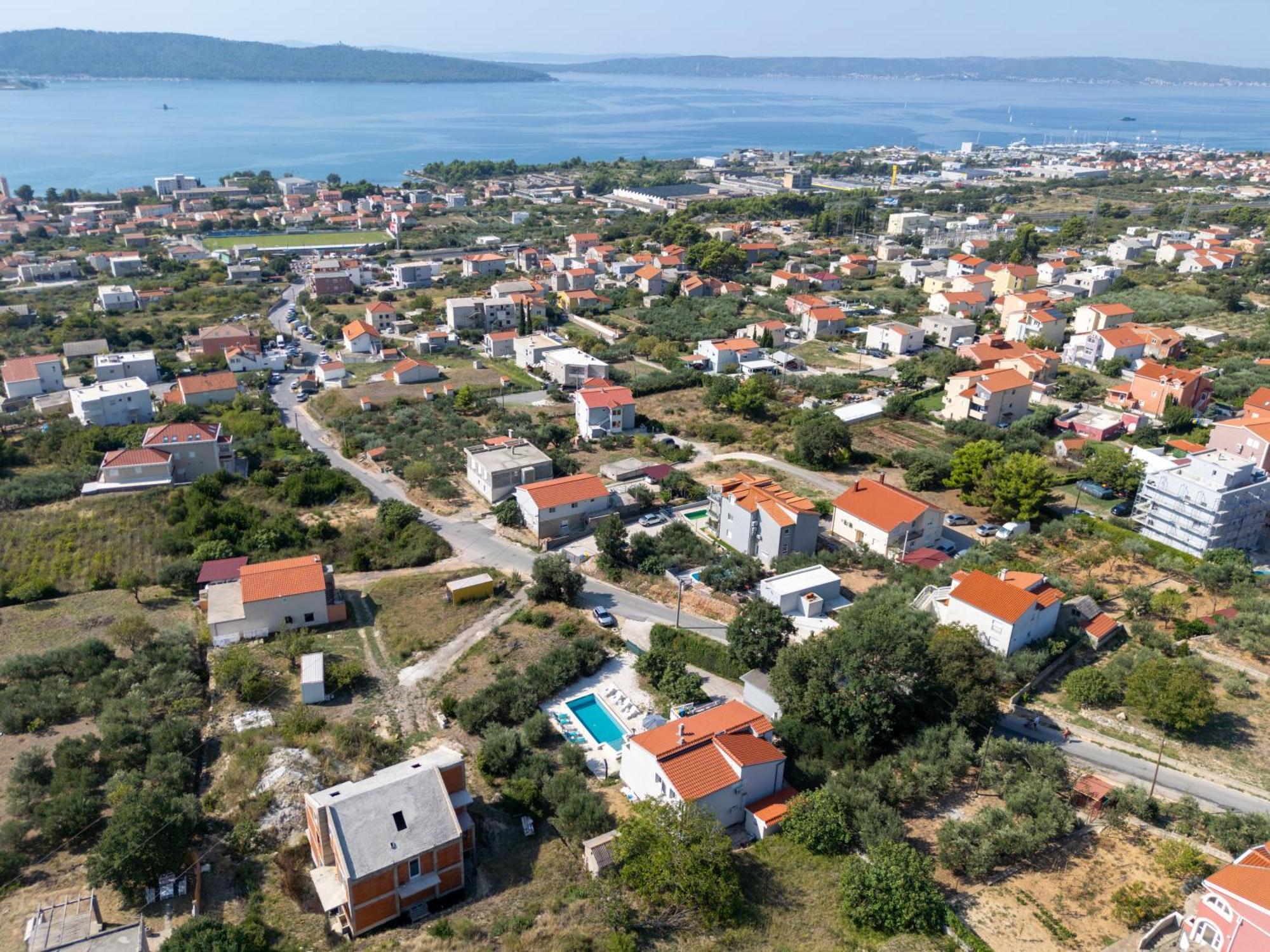 Casa Felice Apartments-Holiday Home Kastela Bagian luar foto