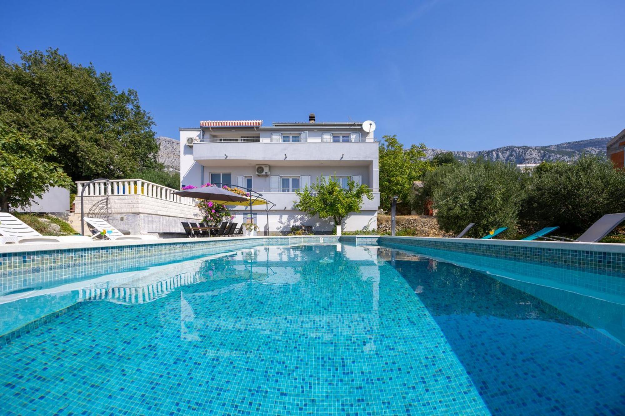 Casa Felice Apartments-Holiday Home Kastela Bagian luar foto